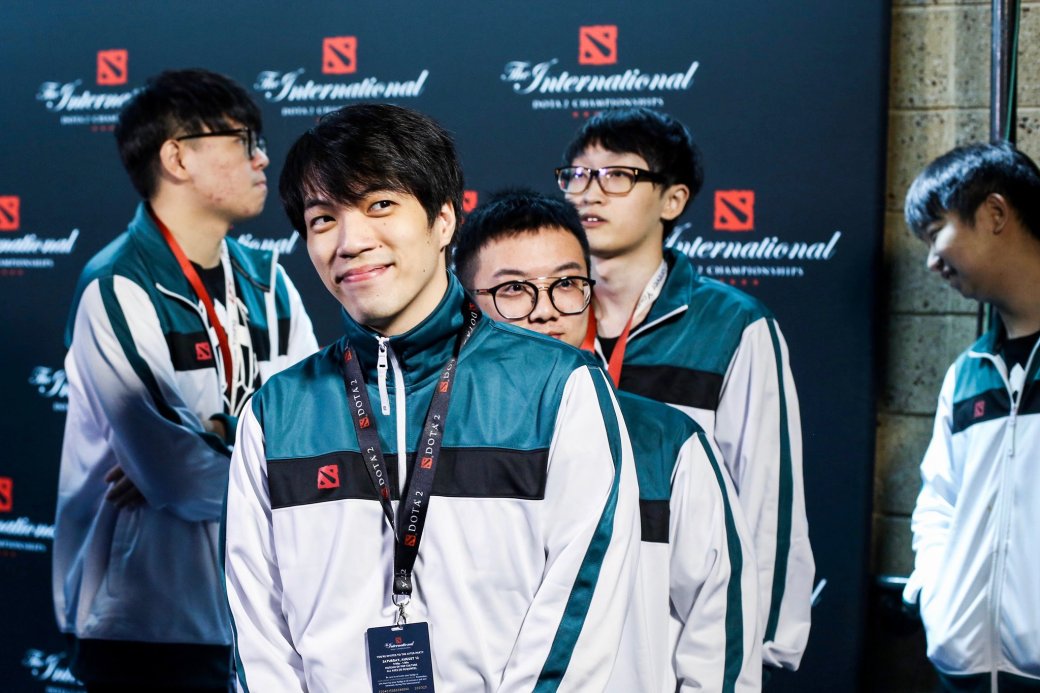 Newbee идут по стопам Na`Vi. Итоги 5 дня плей-офф TI7 по Dota 2
. - Изображение 3 Newbee идут по стопам Na`Vi. Итоги 5 дня плей-офф TI7 по Dota 2
. - Изображение 3
