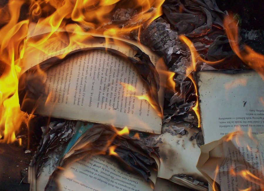 Классика литературы? «451 градус по Фаренгейту». - Изображение 2 Классика литературы? «451 градус по Фаренгейту». - Изображение 2