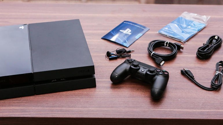 Жители Новой Сортировки стоят насмерть за PlayStation 4 - Изображение 1 Жители Новой Сортировки стоят насмерть за PlayStation 4 - Изображение 1