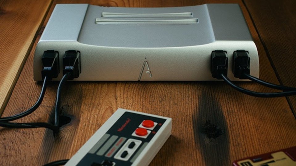 За алюминиевый гибрид NES и Famicom просят $500 - Изображение 1 За алюминиевый гибрид NES и Famicom просят $500 - Изображение 1