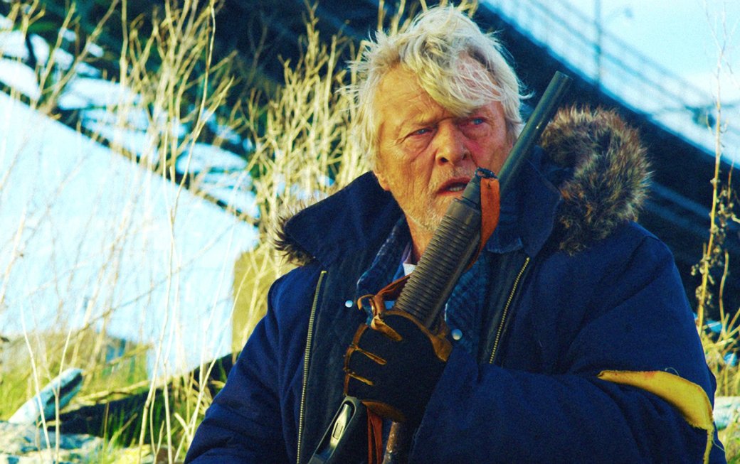 Режиссер «Бомжа с дробовиком» снимает кровищу для Death Note. - Изображение 1 Режиссер «Бомжа с дробовиком» снимает кровищу для Death Note. - Изображение 1