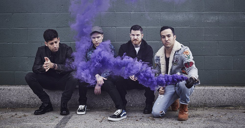 У Fall Out Boy вышел новый клип на песню Church. Смотрим и восславляем!. - Изображение 1